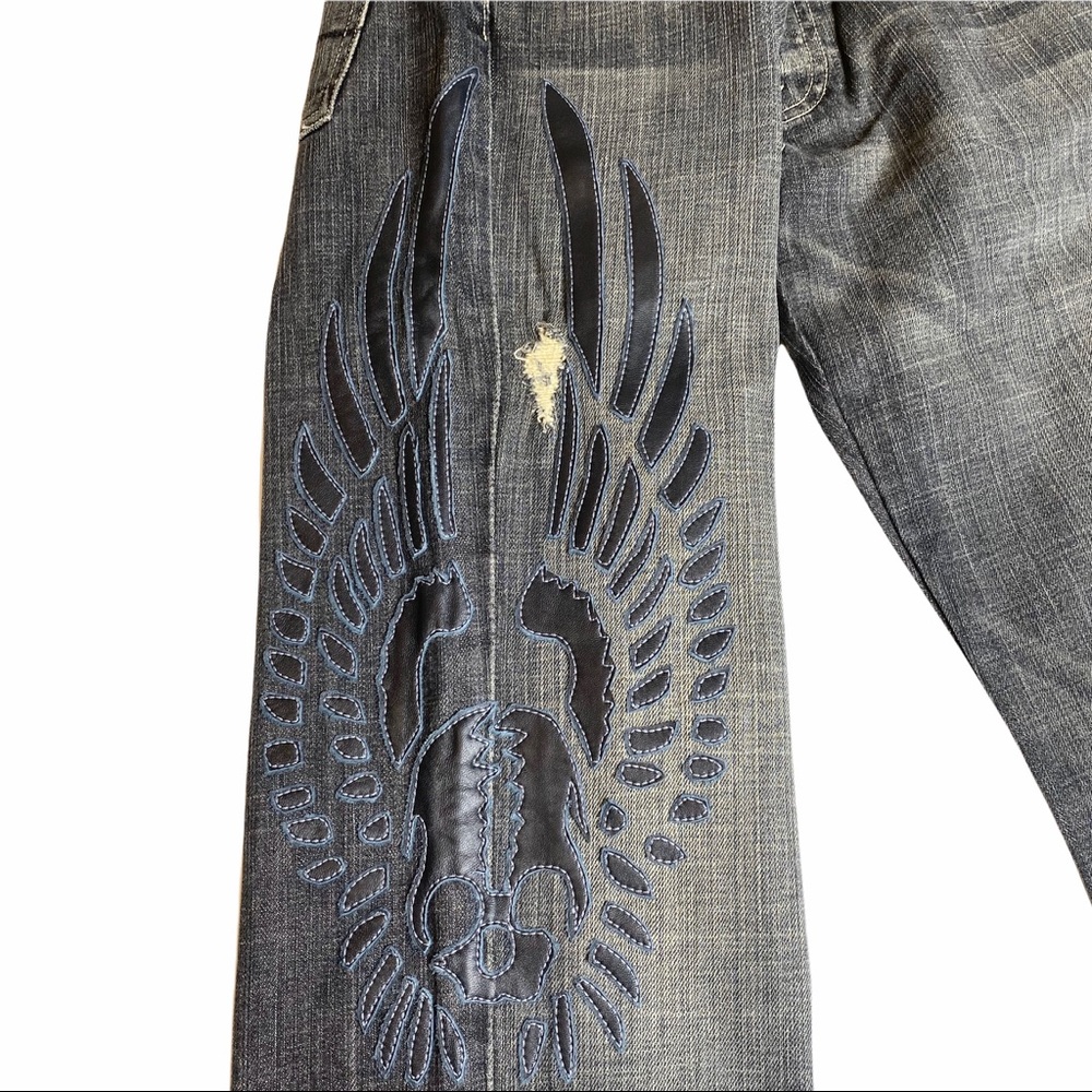 HTF: 7 For All Mankind® x Great China Wall ☻︎ Leather Skull Patch Standard Jeans - Picture 15 of 16